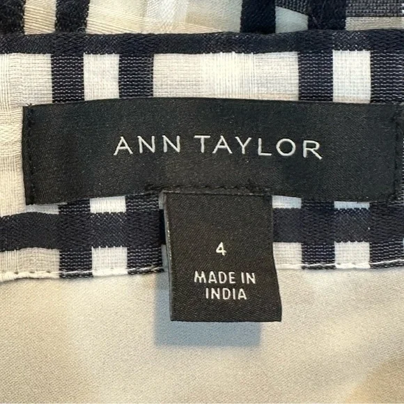 Ann Taylor Flirty Mini Skirt Black White Plaid Cotton Silk - Picture 5 of 7